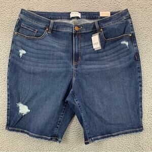 Lane Bryant Women's Flex Magic Waistband Mid Rise Bermuda Shorts  -  Size:  22